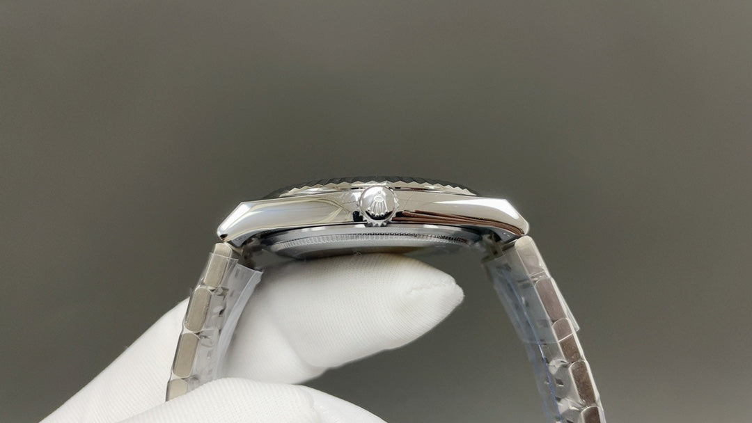 Rolex Land-Dweller Mechanical Watch – 2025 Collection