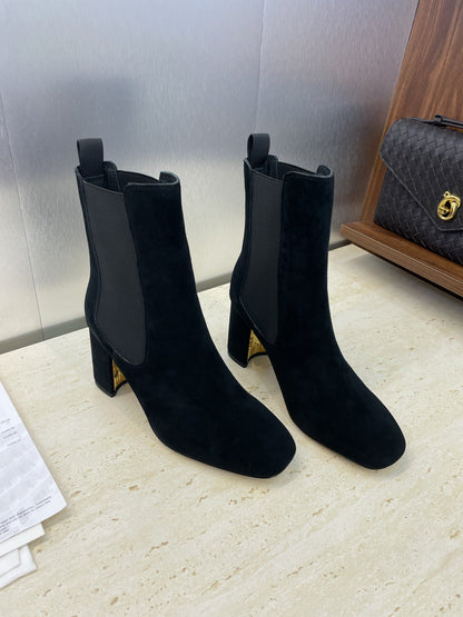 Dior D-Art Chunky Heel Chelsea Ankle Boots – 2025FW